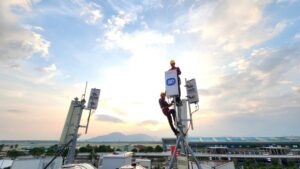 Nhà mạng cam kết nâng cao chất lượng dịch vụ để đảm bảo thông tin liên lạc không bị gián đoạn trong dịp lễ 30/4